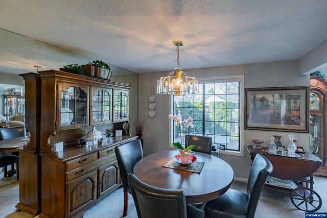 6182 Lakeshore Ct N, Keizer, OR 97303