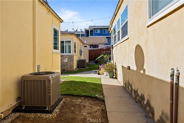 529 E Walnut, El Segundo, CA 90245