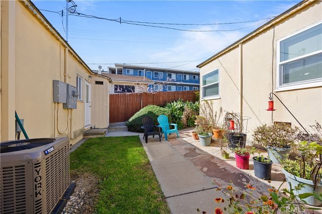529 E Walnut, El Segundo, CA 90245