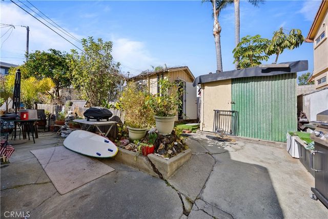 529 E Walnut, El Segundo, CA 90245