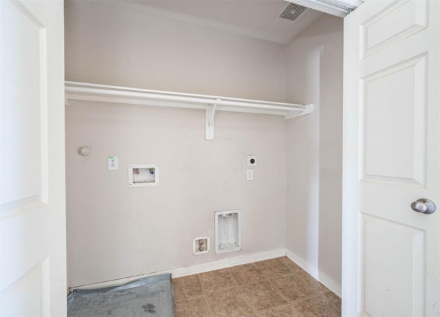 410 Crosby Village Drive, Crosby, TX 77532