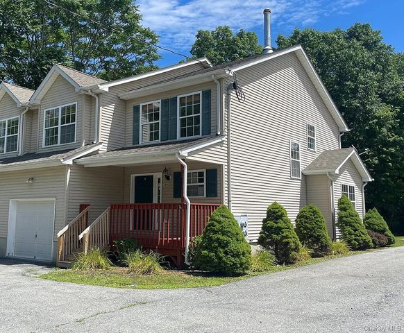 568 County Route 49 2C, Middletown, NY 10940