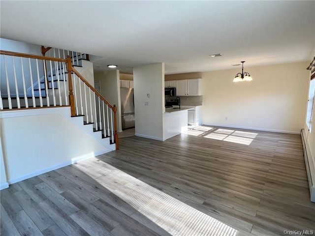 568 County Route 49 2C, Middletown, NY 10940