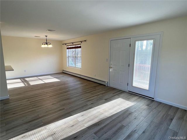 568 County Route 49 2C, Middletown, NY 10940