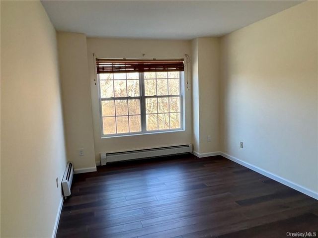 568 County Route 49 2C, Middletown, NY 10940