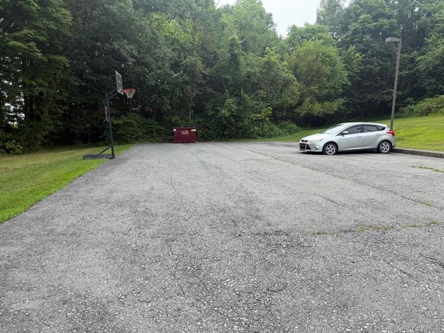 568 County Route 49 2C, Middletown, NY 10940