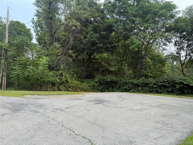 568 County Route 49 2C, Middletown, NY 10940
