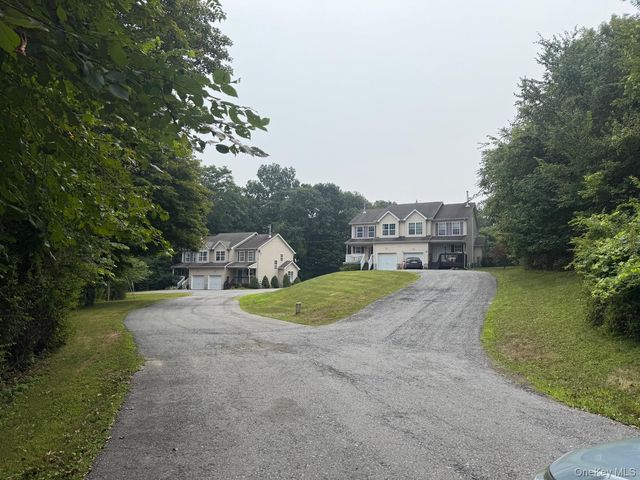 568 County Route 49 2C, Middletown, NY 10940