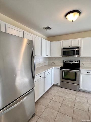 568 County Route 49 2C, Middletown, NY 10940