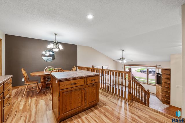 319 N Hagameyer Dr Drive, Tea, SD 57064