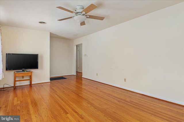 160 OLD MARTINSBURG RD, Shepherdstown, WV 25443