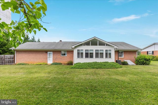 160 OLD MARTINSBURG RD, Shepherdstown, WV 25443