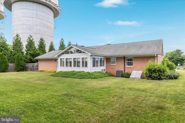 160 OLD MARTINSBURG RD, Shepherdstown, WV 25443