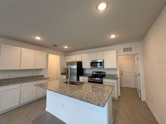 14996 WINDFLOWER ALLEY, Winter Garden, FL 34787