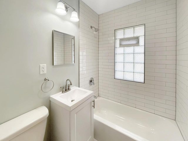 3720 N 56th STREET, Milwaukee, WI 53216