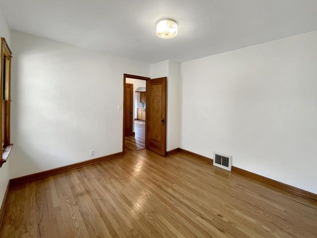 3720 N 56th STREET, Milwaukee, WI 53216