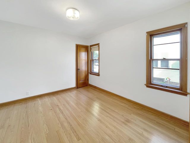 3720 N 56th STREET, Milwaukee, WI 53216