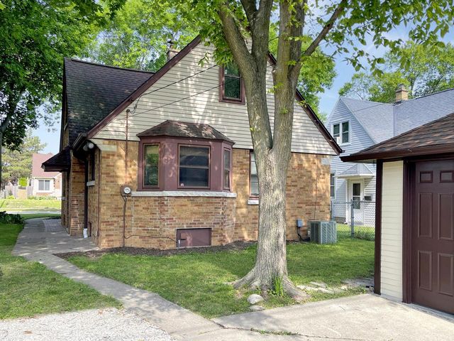 3720 N 56th STREET, Milwaukee, WI 53216
