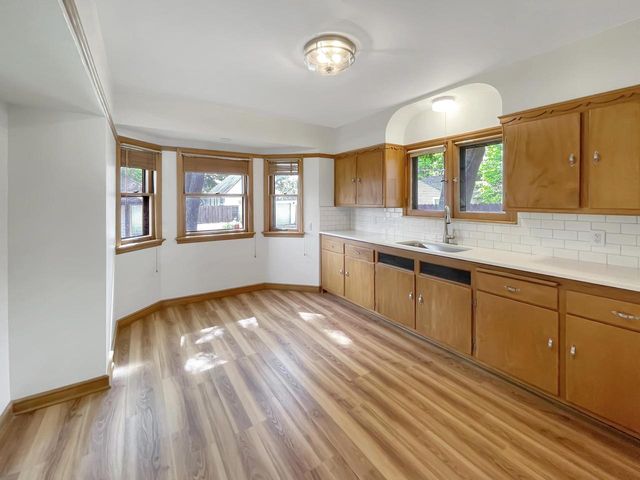3720 N 56th STREET, Milwaukee, WI 53216