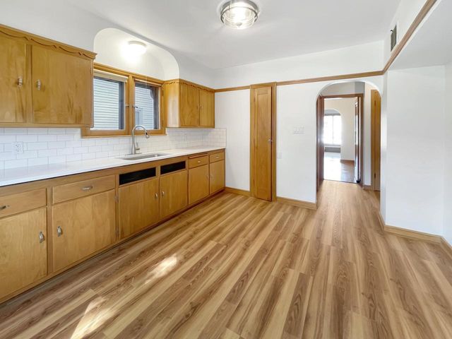 3720 N 56th STREET, Milwaukee, WI 53216