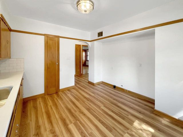 3720 N 56th STREET, Milwaukee, WI 53216