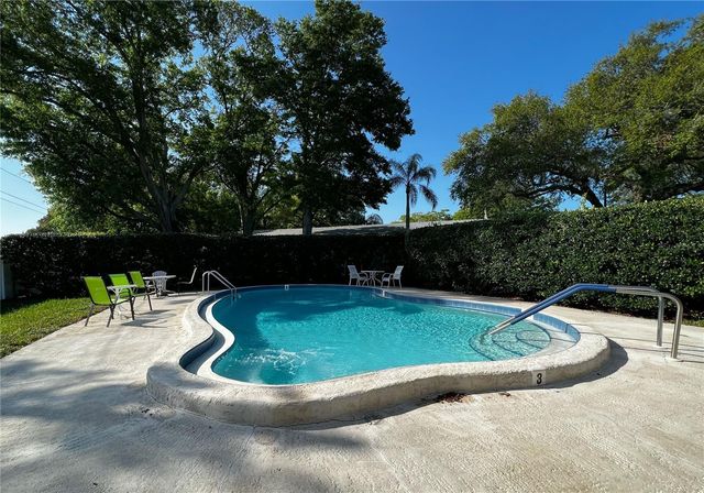 1535 NURSERY ROAD 403, Clearwater, FL 33756