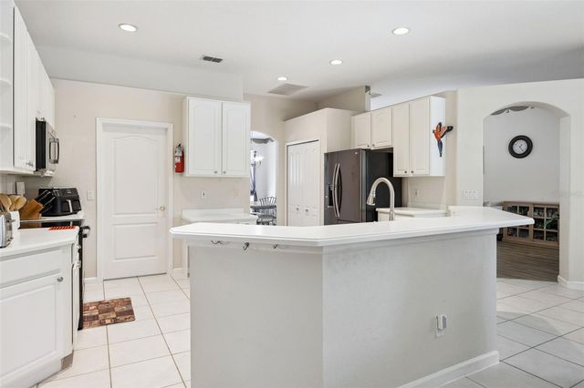 551 PRESTWICK DRIVE, Davenport, FL 33897