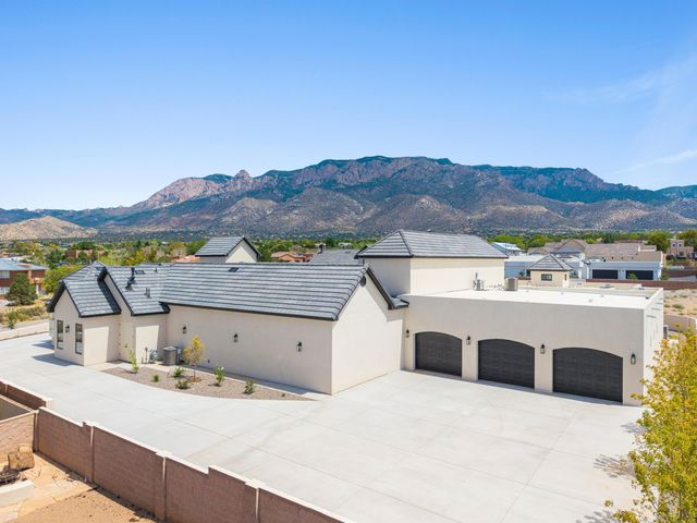 11610 Anaheim Avenue NE, Albuquerque, NM 87122