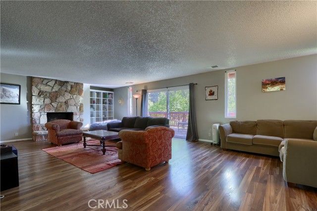 42896 Country Club Drive, Oakhurst, CA 93644