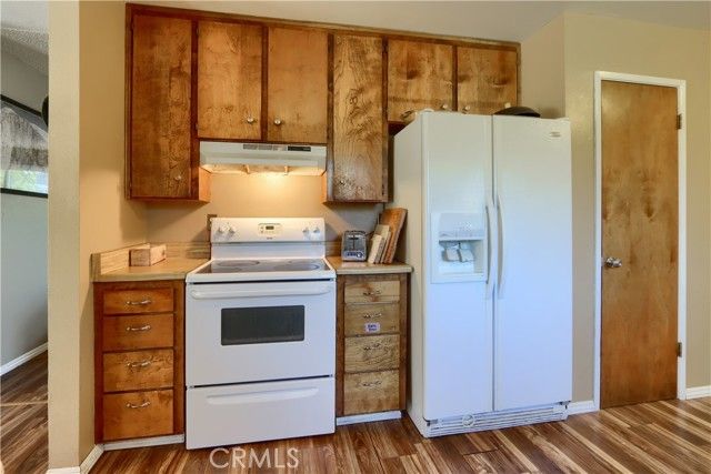 42896 Country Club Drive, Oakhurst, CA 93644