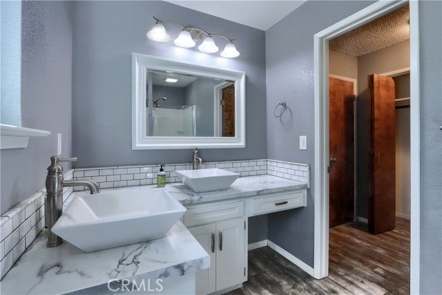 42896 Country Club Drive, Oakhurst, CA 93644