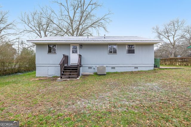 395 Winn Street, Royston, GA 30662