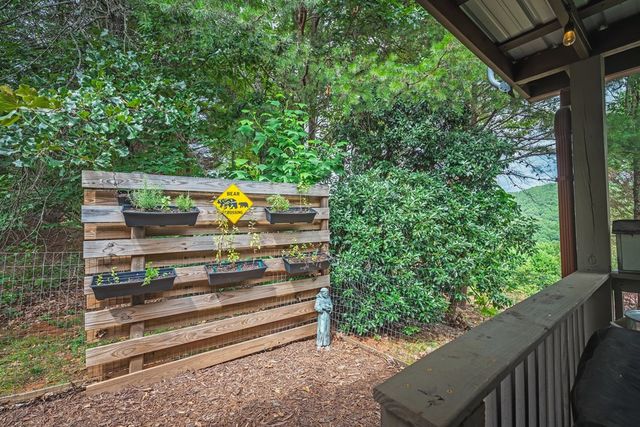 235 Field Drive, Sautee Nacoochee, GA 30571