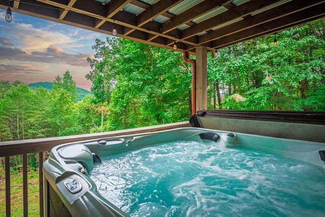 235 Field Drive, Sautee Nacoochee, GA 30571