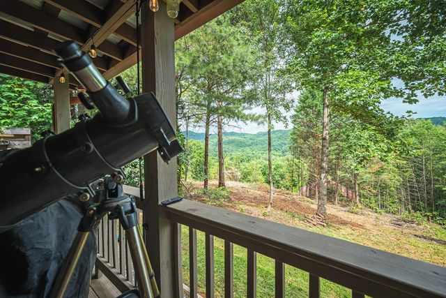 235 Field Drive, Sautee Nacoochee, GA 30571