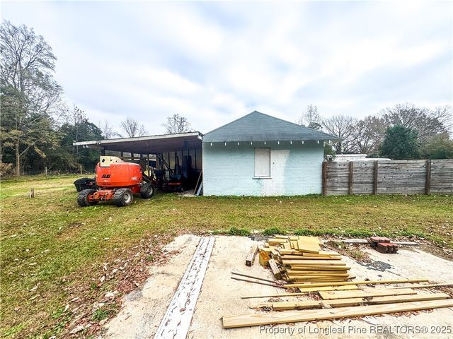 6524 S Creek S, Orrum, NC 28369