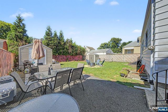 10-22 2nd Street, Fair Lawn, NJ 07410