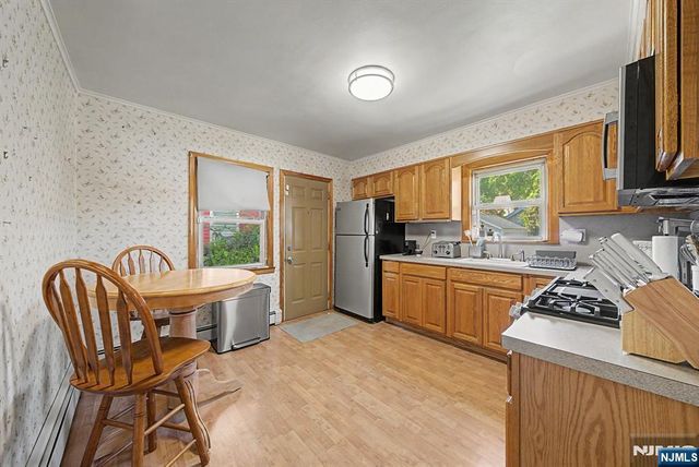 10-22 2nd Street, Fair Lawn, NJ 07410