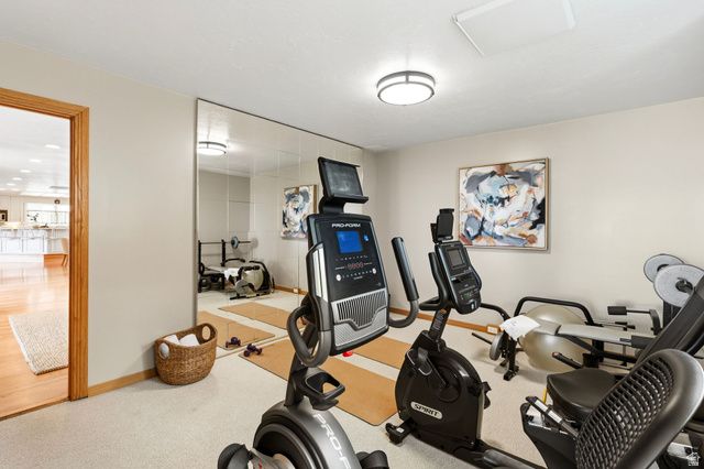2457 S SCENIC DR, Salt Lake City, UT 84109