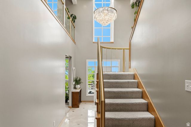 2457 S SCENIC DR, Salt Lake City, UT 84109