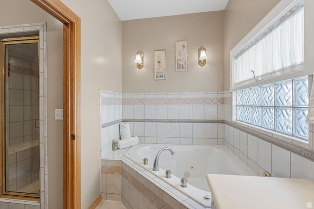 2457 S SCENIC DR, Salt Lake City, UT 84109