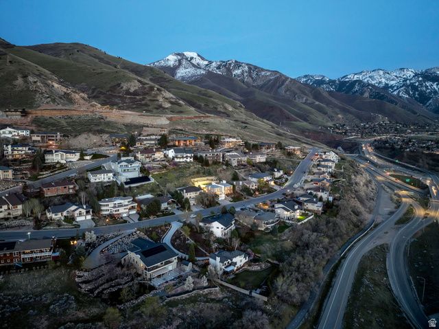 2457 S SCENIC DR, Salt Lake City, UT 84109