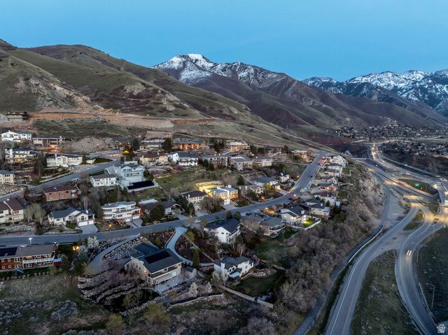 2457 S SCENIC DR, Salt Lake City, UT 84109