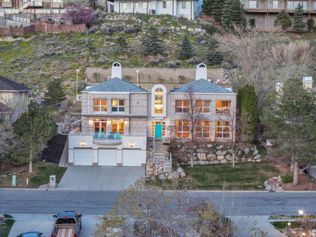 2457 S SCENIC DR, Salt Lake City, UT 84109