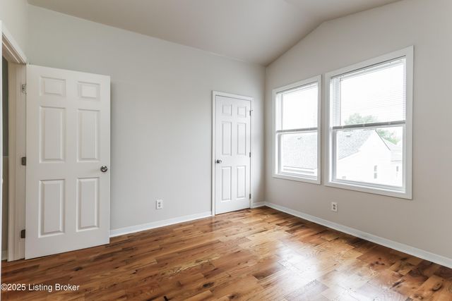 2634 Garland Ave B, Louisville, KY 40211