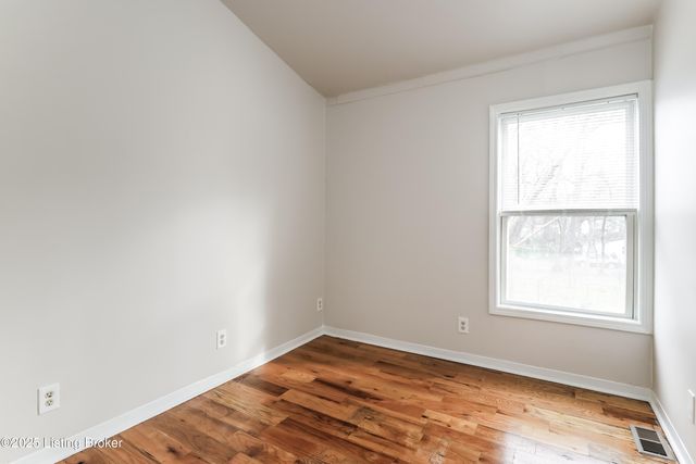 2634 Garland Ave B, Louisville, KY 40211