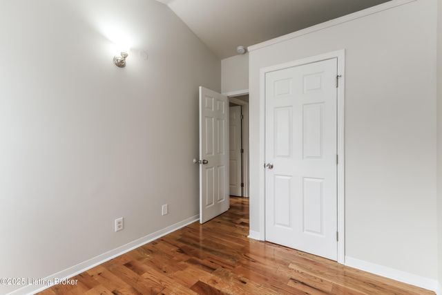 2634 Garland Ave B, Louisville, KY 40211