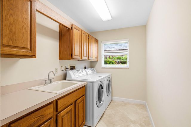 4720 NW 28th Avenue, Boca Raton, FL 33434