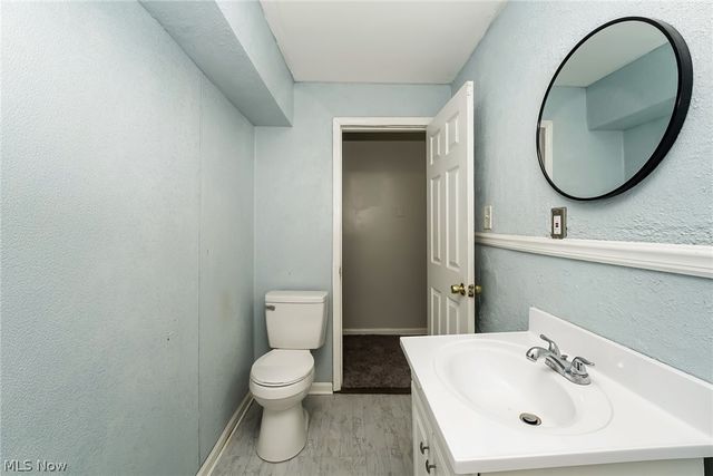 931 Crestline Drive, Akron, OH 44312