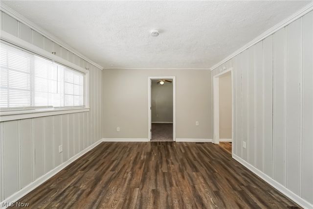 931 Crestline Drive, Akron, OH 44312